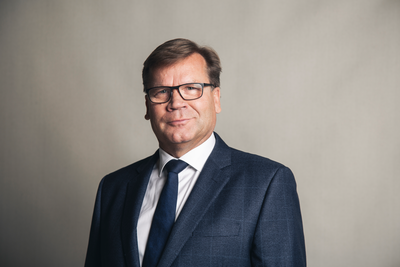 Mikko Helander El kkeelle Vuonna 2024
